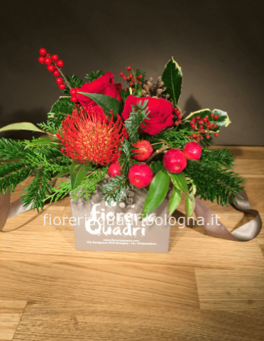 cubetto fiorito con manici