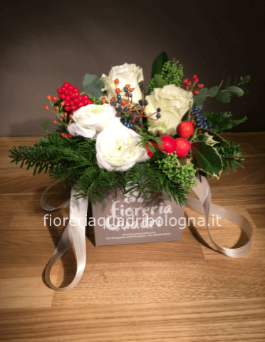 cubetto fiorito con manici